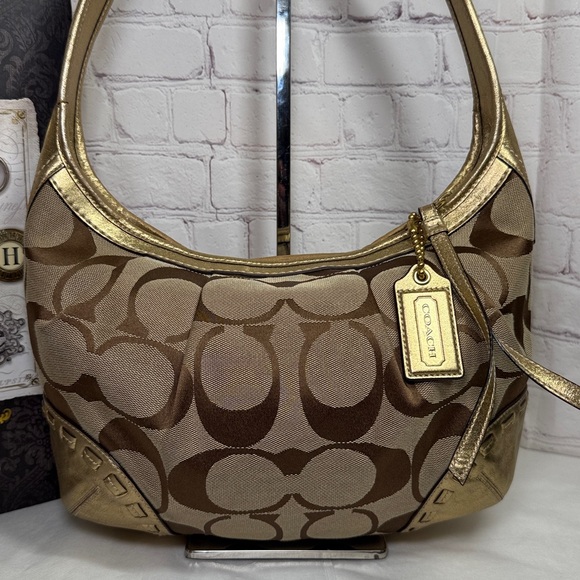Coach Ergo Signature Jacquard Pleated Brown Canvas Hobo Metallic C0882-12227 - Picture 2 of 16